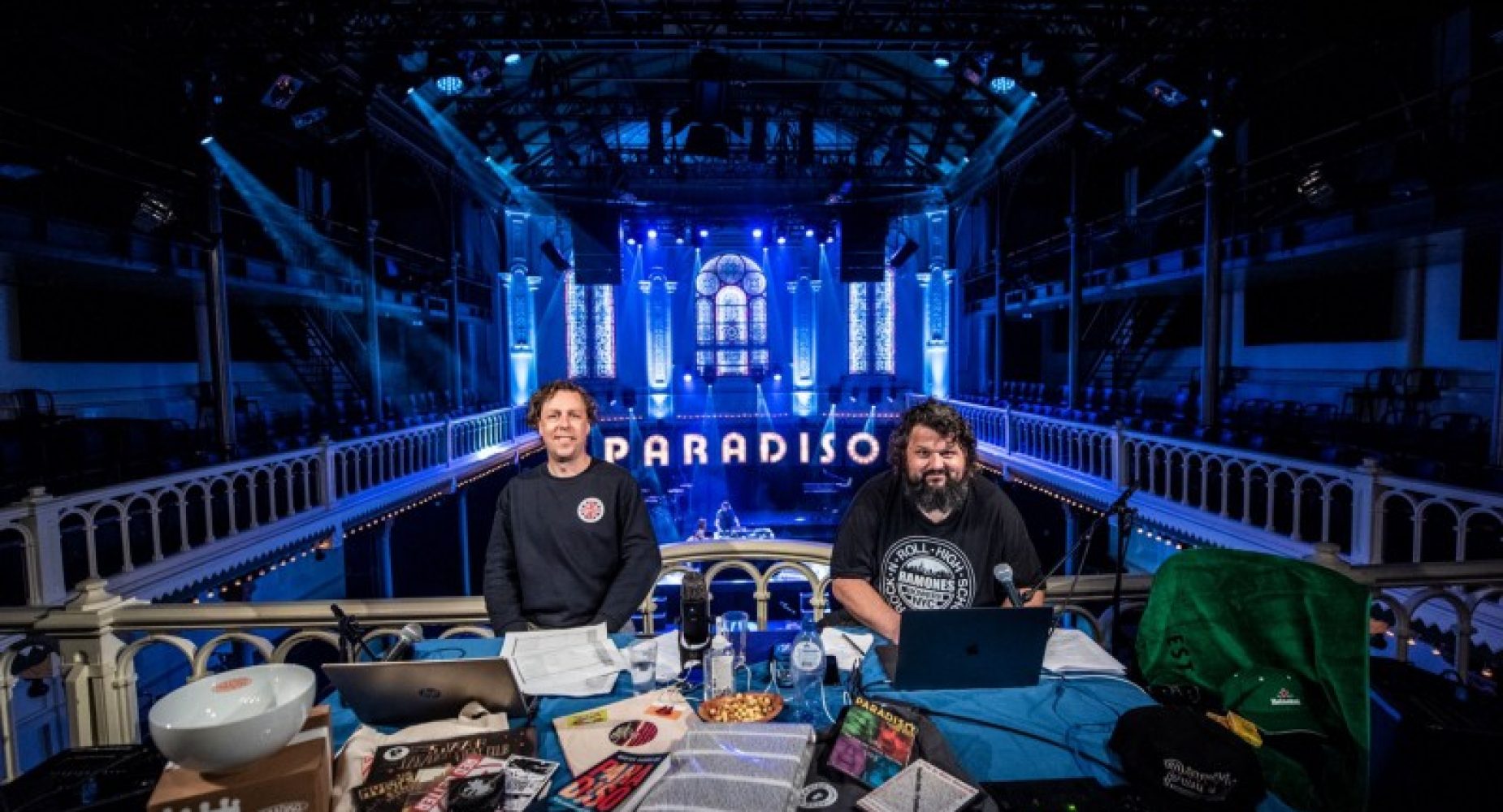 Pacal Ninaber (links) en Jochem Geerdink in de Amsterdamse concertzaal Paradiso